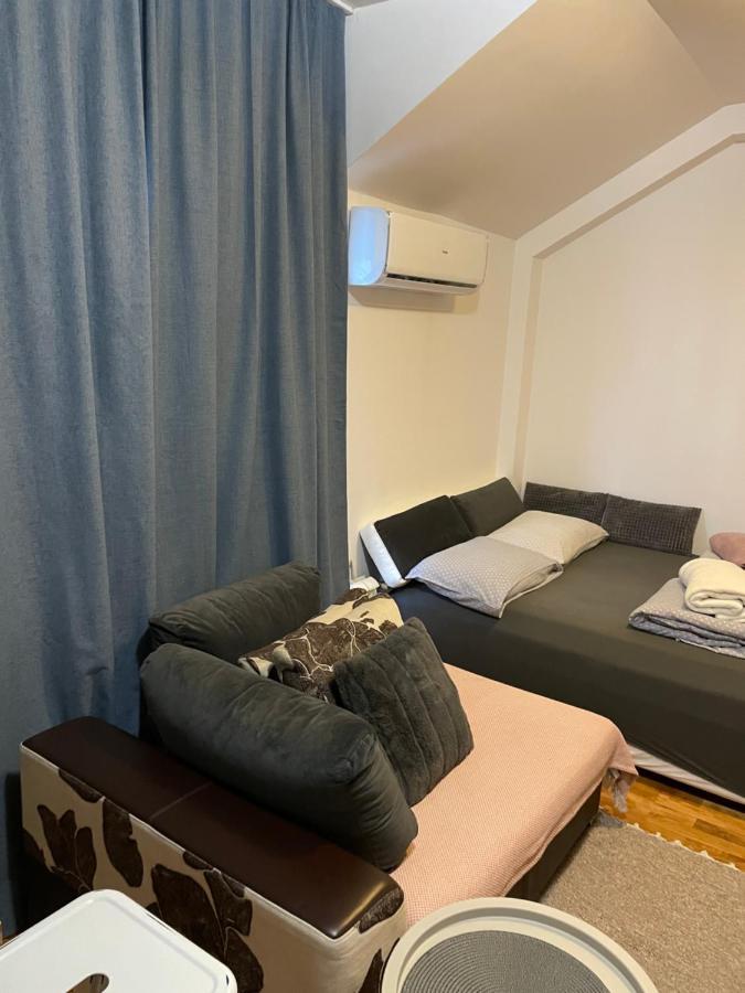Apartman Bane Novi Sad Exterior foto